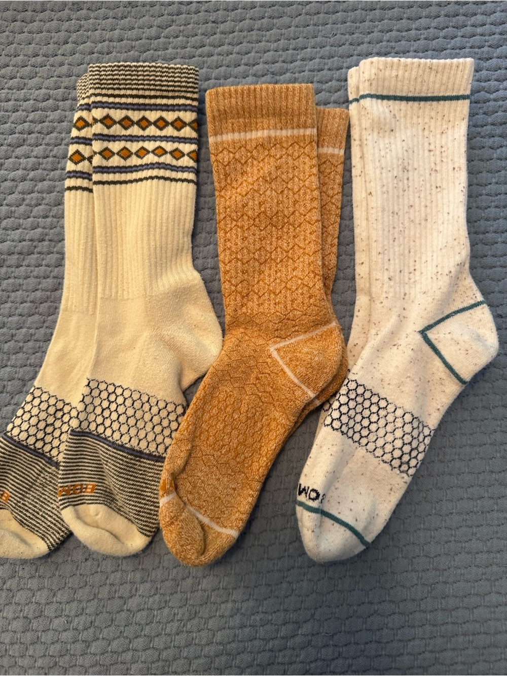 📌Bombas Large Crew Socks - Mustard & Cream